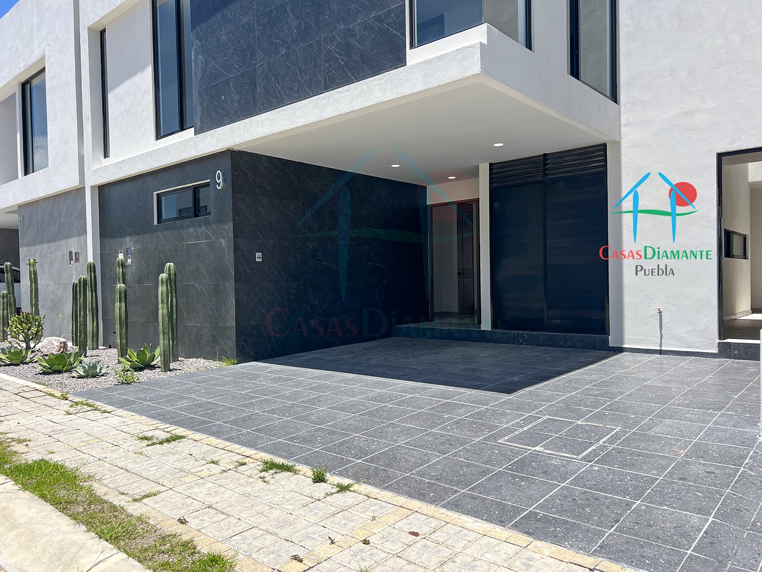 Parque Chiapas Casa Suchiapa - Estacionamiento 1